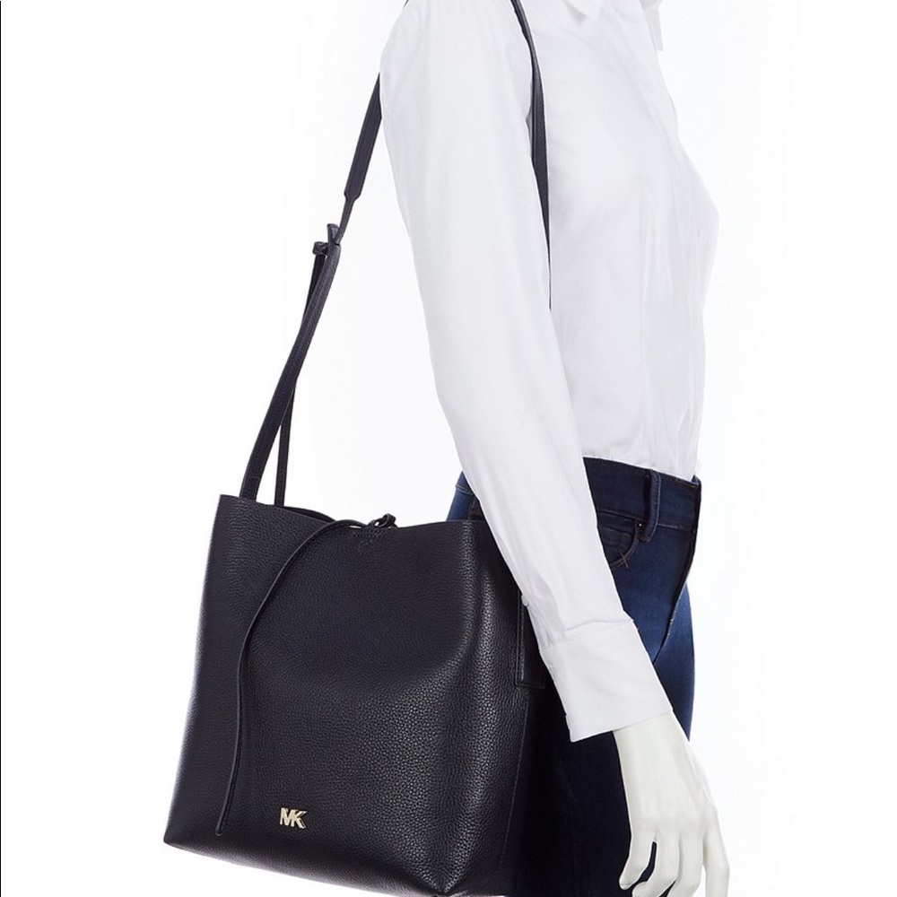 Michael kors  new size medium